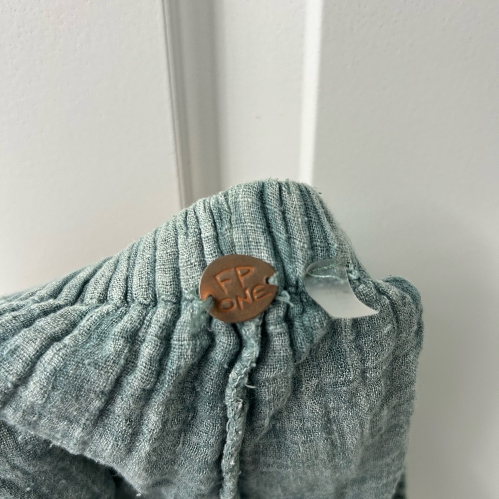 Free People Ruffle Shorts - Picture 4 of 4